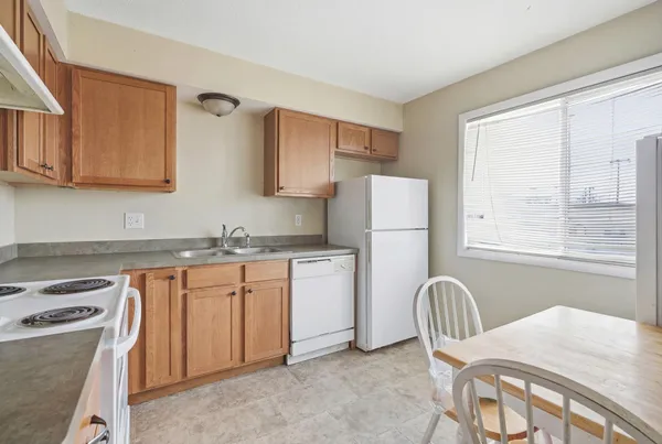 $675,000 | 2269 11th Avenue, North St. Paul, MN 55109