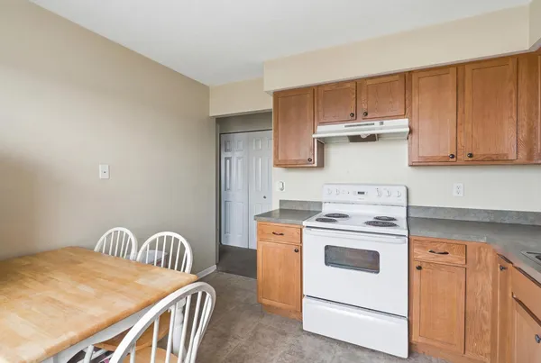 $675,000 | 2269 11th Avenue, North St. Paul, MN 55109