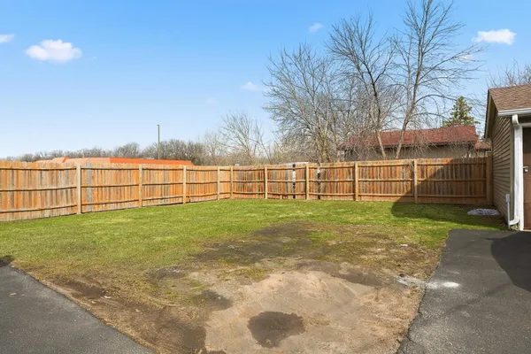 $675,000 | 2269 11th Avenue, North St. Paul, MN 55109