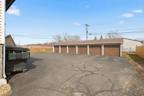 $675,000 | 2269 11th Avenue, North St. Paul, MN 55109