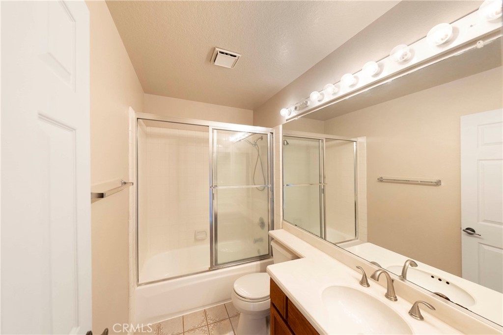 2 Bernini Irvine, CA 92614 - Photo 20 of 30 Second floor bathroom assigned to secondary bedrooms.