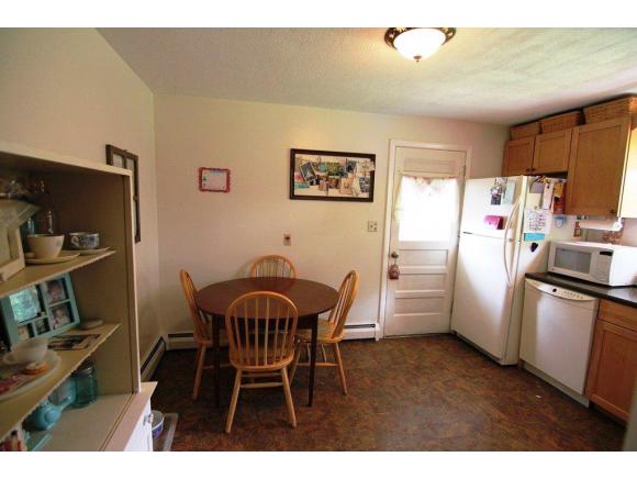 78 Springdale Road Manchester, NH 03103 - Photo 5 of 24 Gallery Image 5