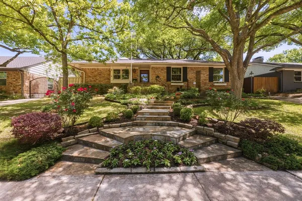 $535,000 | 713 Laguna Drive, Richardson, TX 75080