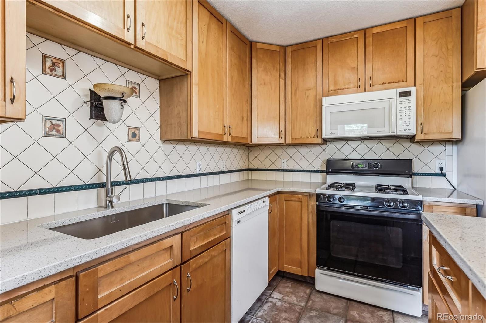 7930 Raleigh Street Westminster, CO 80030 - Photo 14 of 36 Gallery Image 14