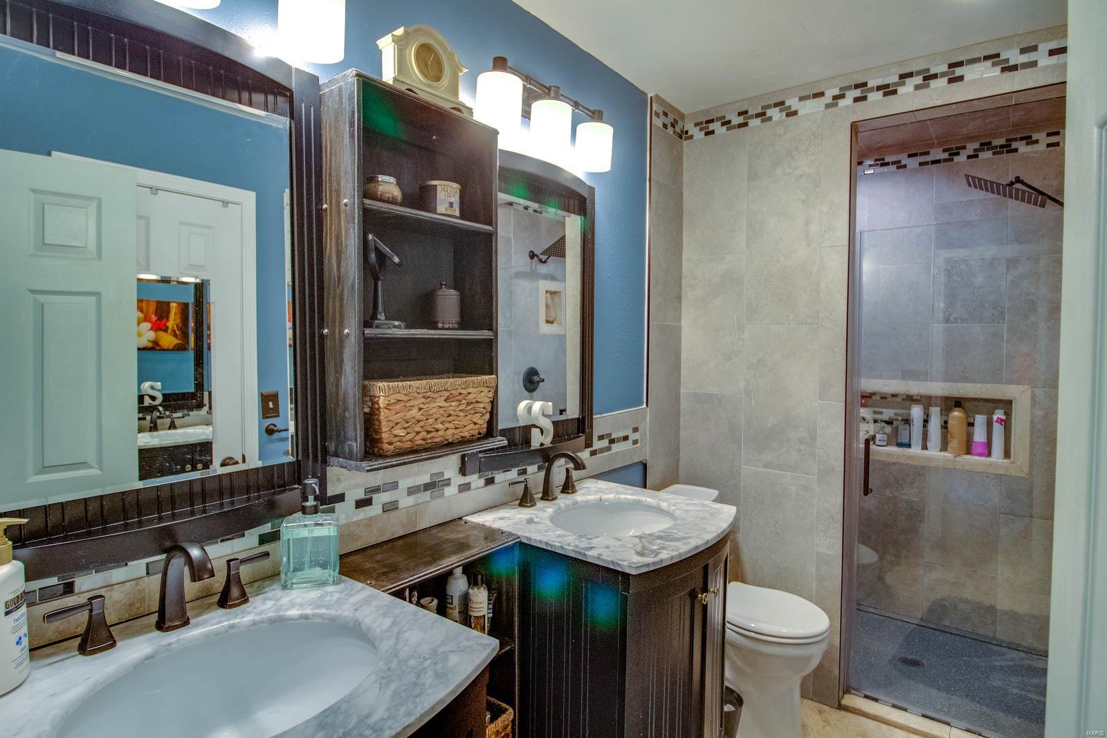 747 Riviera Circle Edwardsville, IL 62025 - Photo 22 of 38 Gallery Image 22