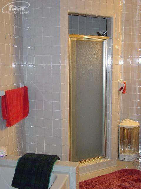 6287 Deland Road Flushing, MI 48433 - Photo 18 of 25 20394193-17.JPG