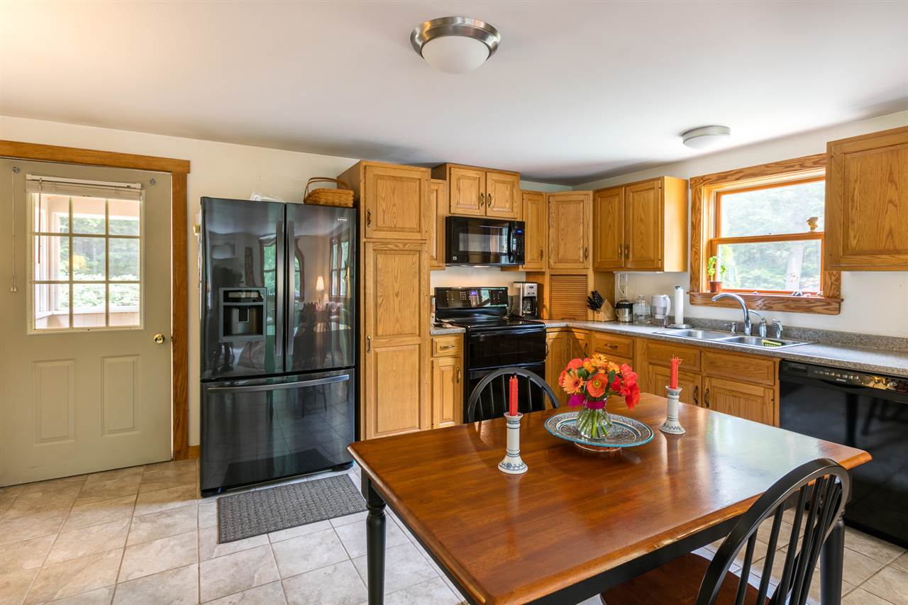 137 Pingree Road New London, NH 03257 - Photo 21 of 39 Gallery Image 21