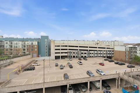 $282,000 | 2407 8th Avenue South, Unit 512, Nashville, TN 37204
