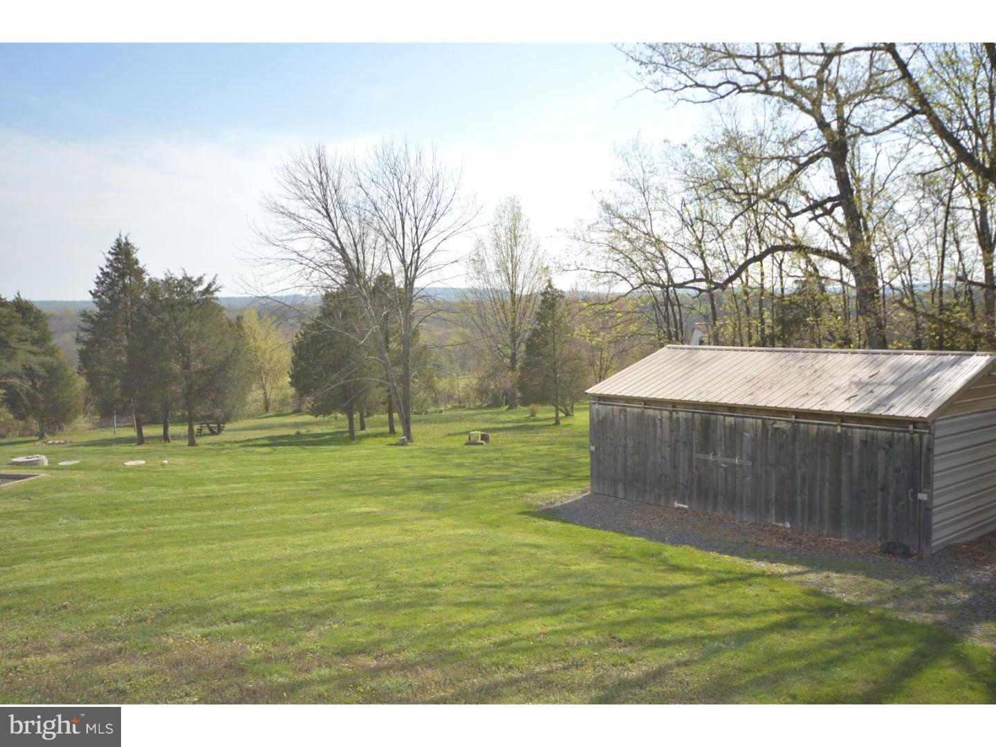 2784 Little Road Perkiomenville, PA 18074 - Photo 15 of 20 Barn