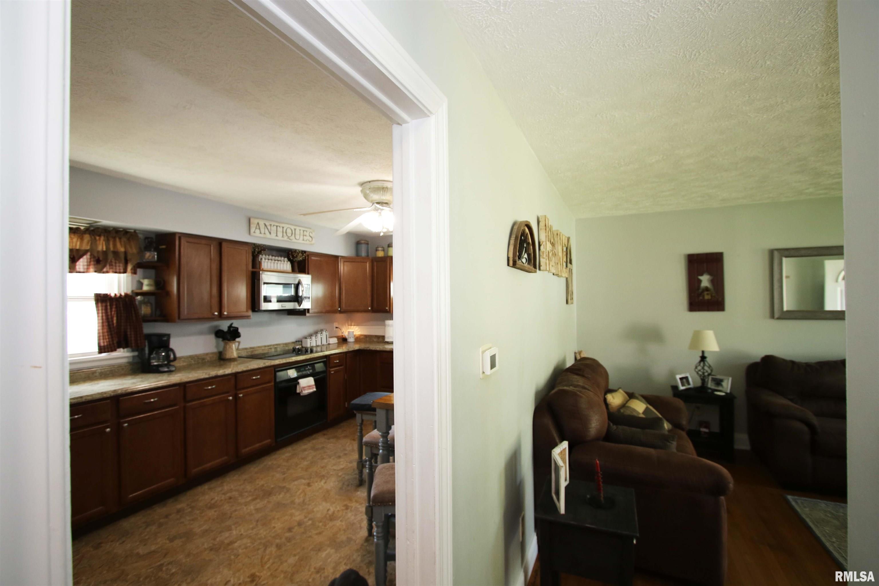 40 Melody Lane Springfield, IL 62702 - Photo 13 of 42