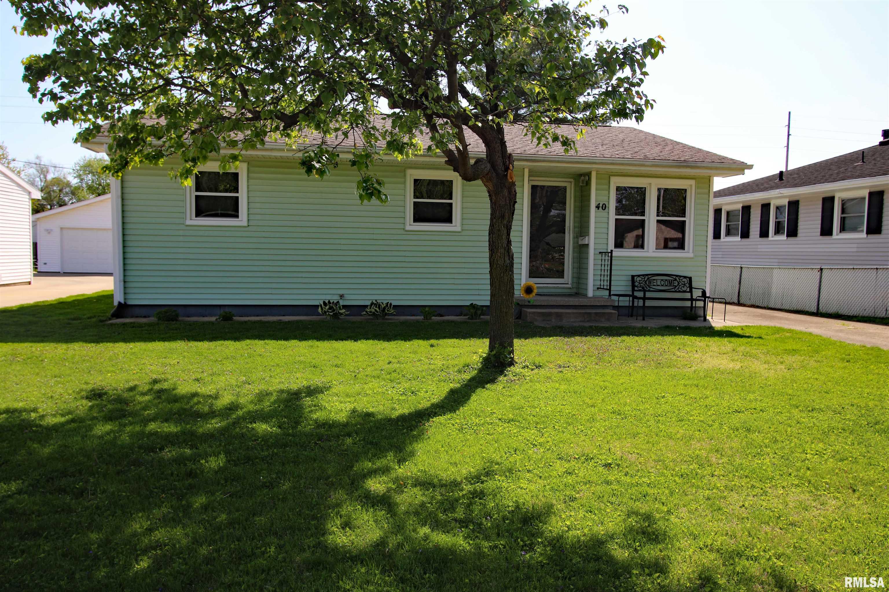 40 Melody Lane Springfield, IL 62702 - Photo 3 of 42