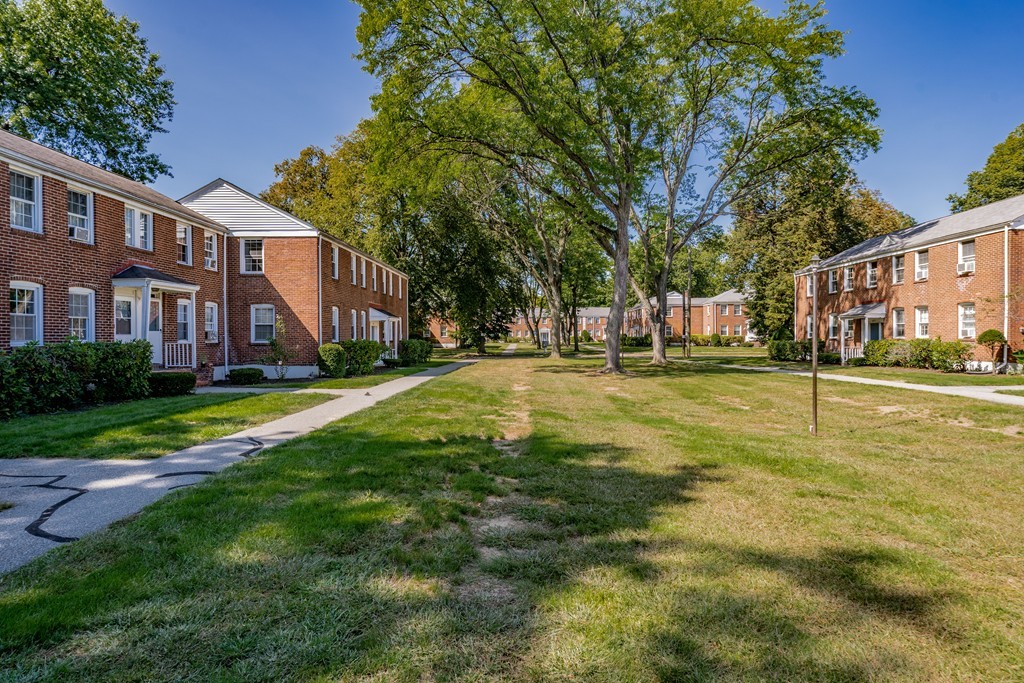 481 Cold Spring Avenue, Unit 3 West Springfield, MA 01089 - Photo 15 of 19 Gallery Image 15