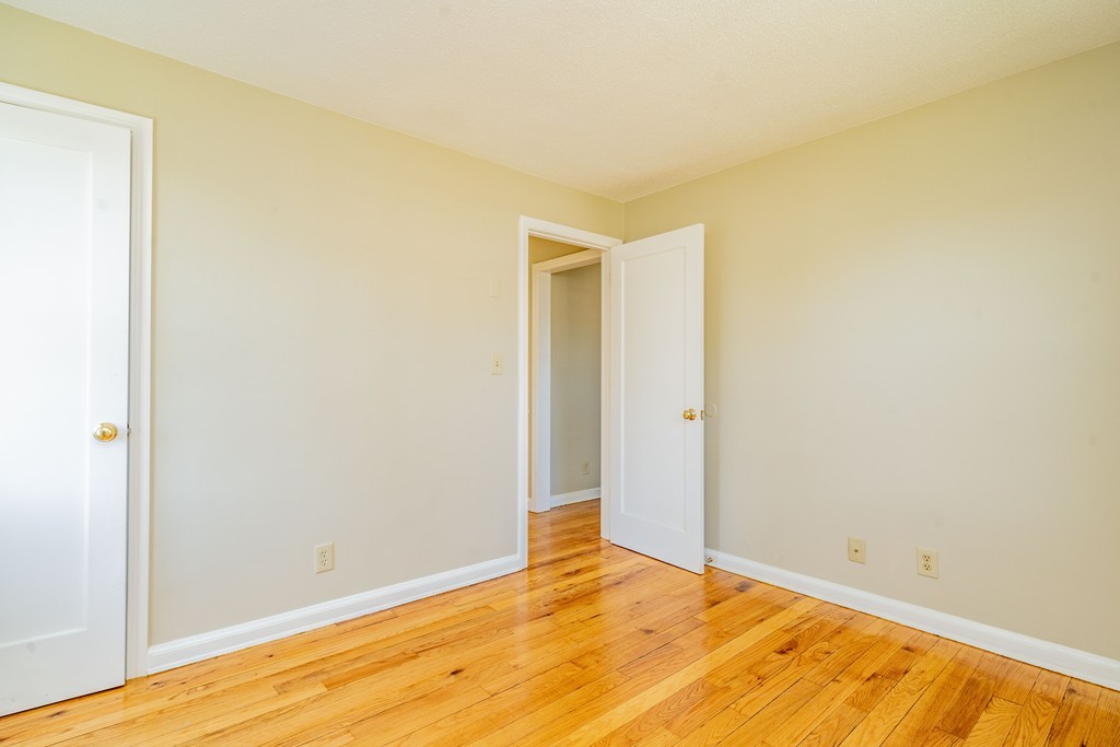 481 Cold Spring Avenue, Unit 3 West Springfield, MA 01089 - Photo 9 of 19 Gallery Image 9
