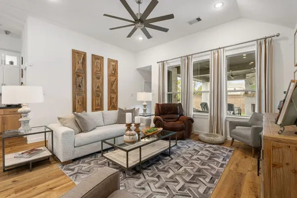 $469,000 | 8113 Triumph Bend Way, Magnolia, TX 77354