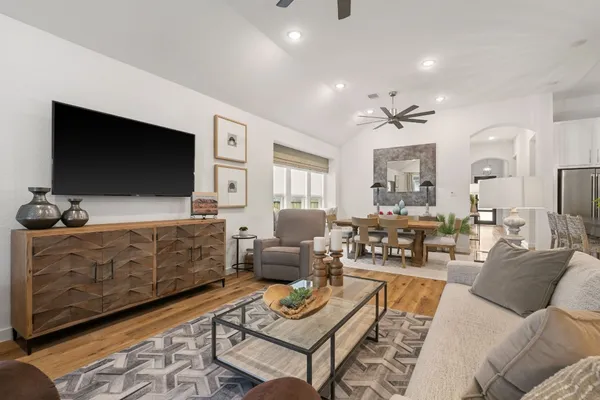 $469,000 | 8113 Triumph Bend Way, Magnolia, TX 77354