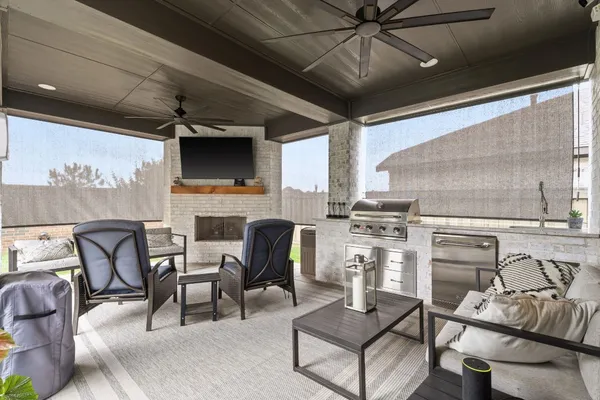 $469,000 | 8113 Triumph Bend Way, Magnolia, TX 77354