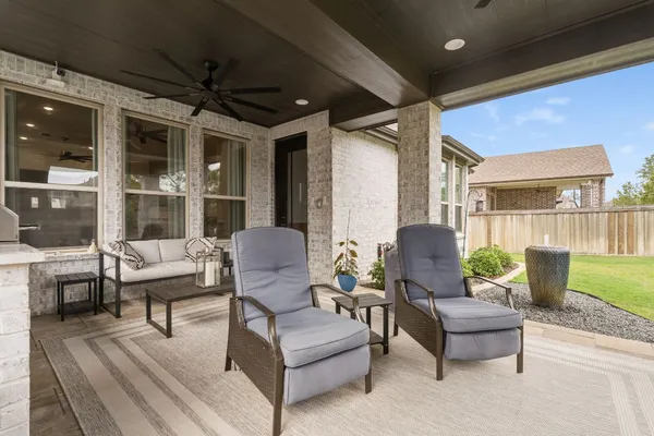 $469,000 | 8113 Triumph Bend Way, Magnolia, TX 77354