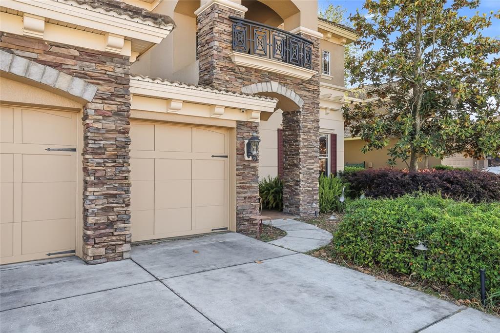 11403 Biddeford Place New Port Richey, FL 34654 - Photo 5 of 78