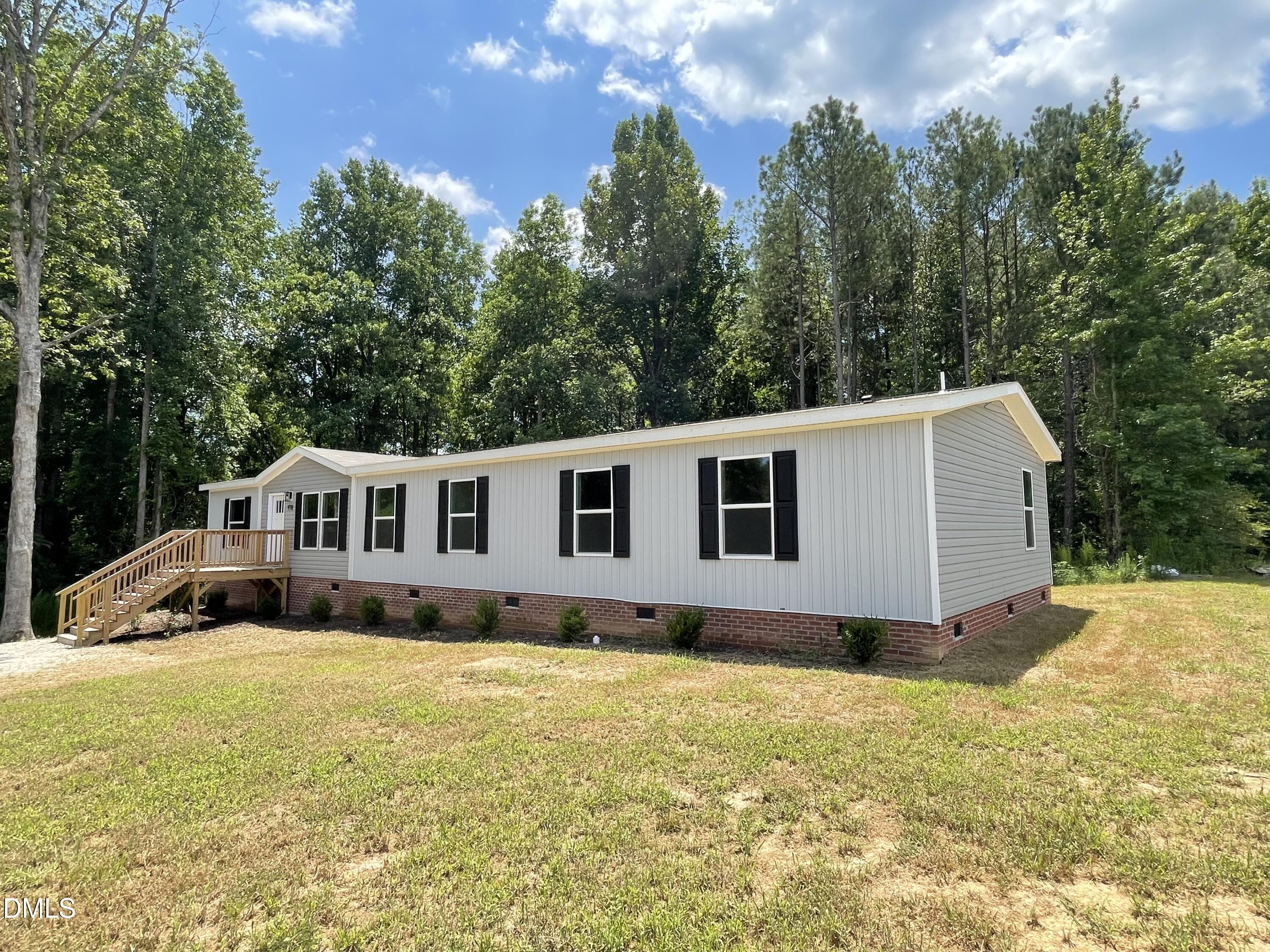 978 McNeill Hobbs Road Bunnlevel, NC 28323 - Photo 13 of 18 Exterior Front
