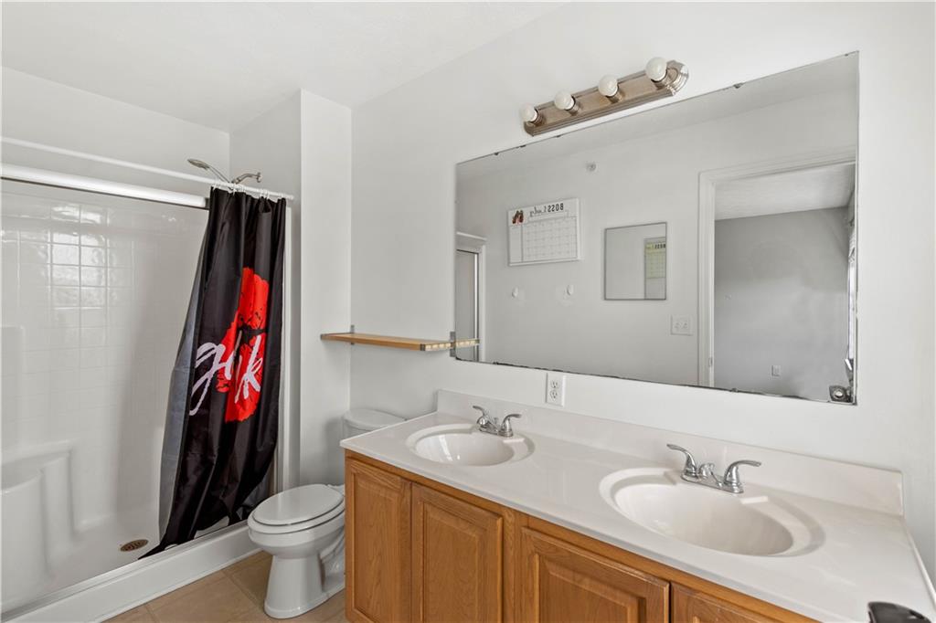 144 Lockheed Drive Coraopolis, PA 15108 - Photo 17 of 23 Gallery Image 17