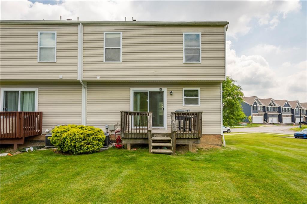 144 Lockheed Drive Coraopolis, PA 15108 - Photo 21 of 23 Gallery Image 21