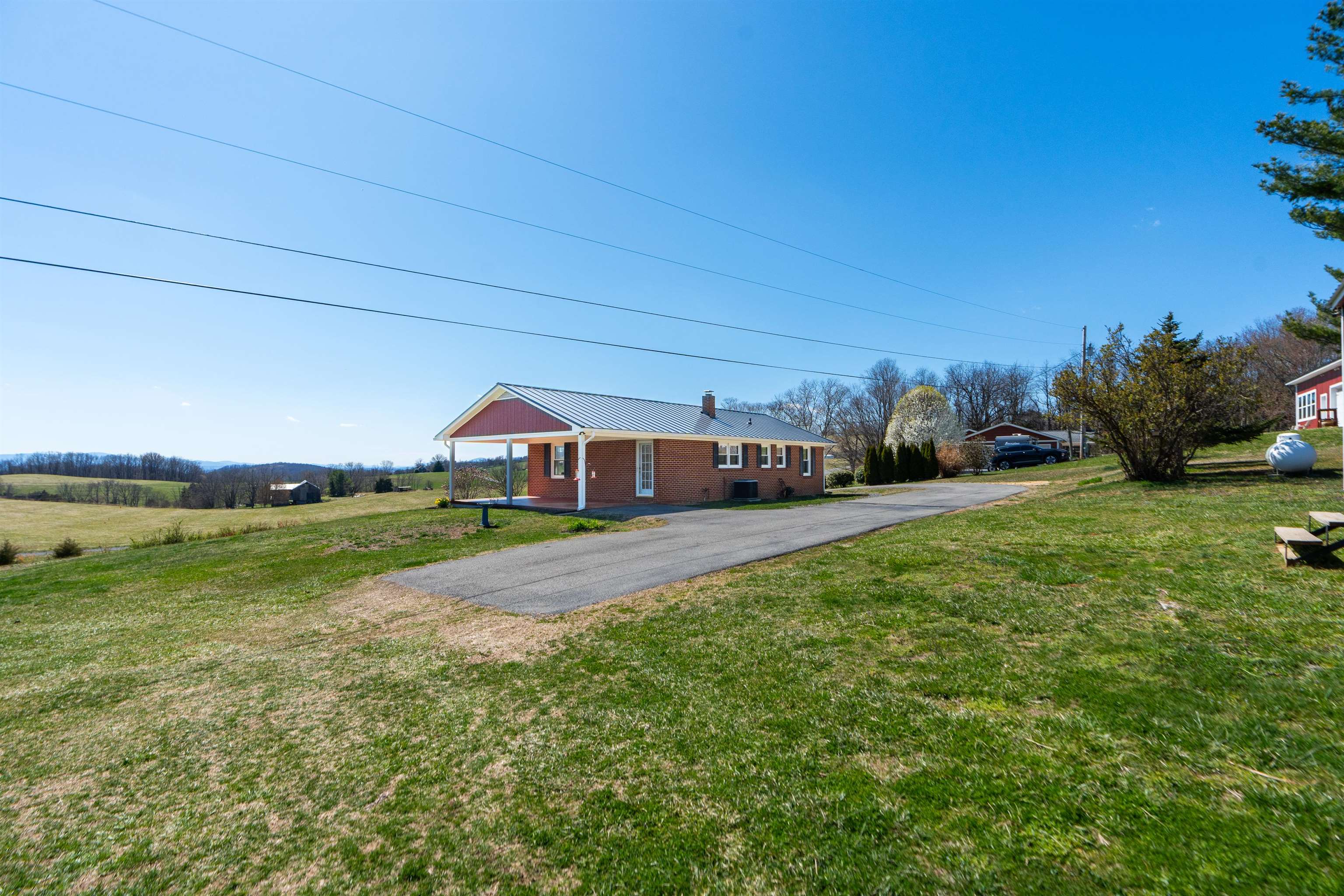 899 Timber Ridge Road Fairfield, VA 24435 - Photo 27 of 65 a view of an outdoor space and a yard