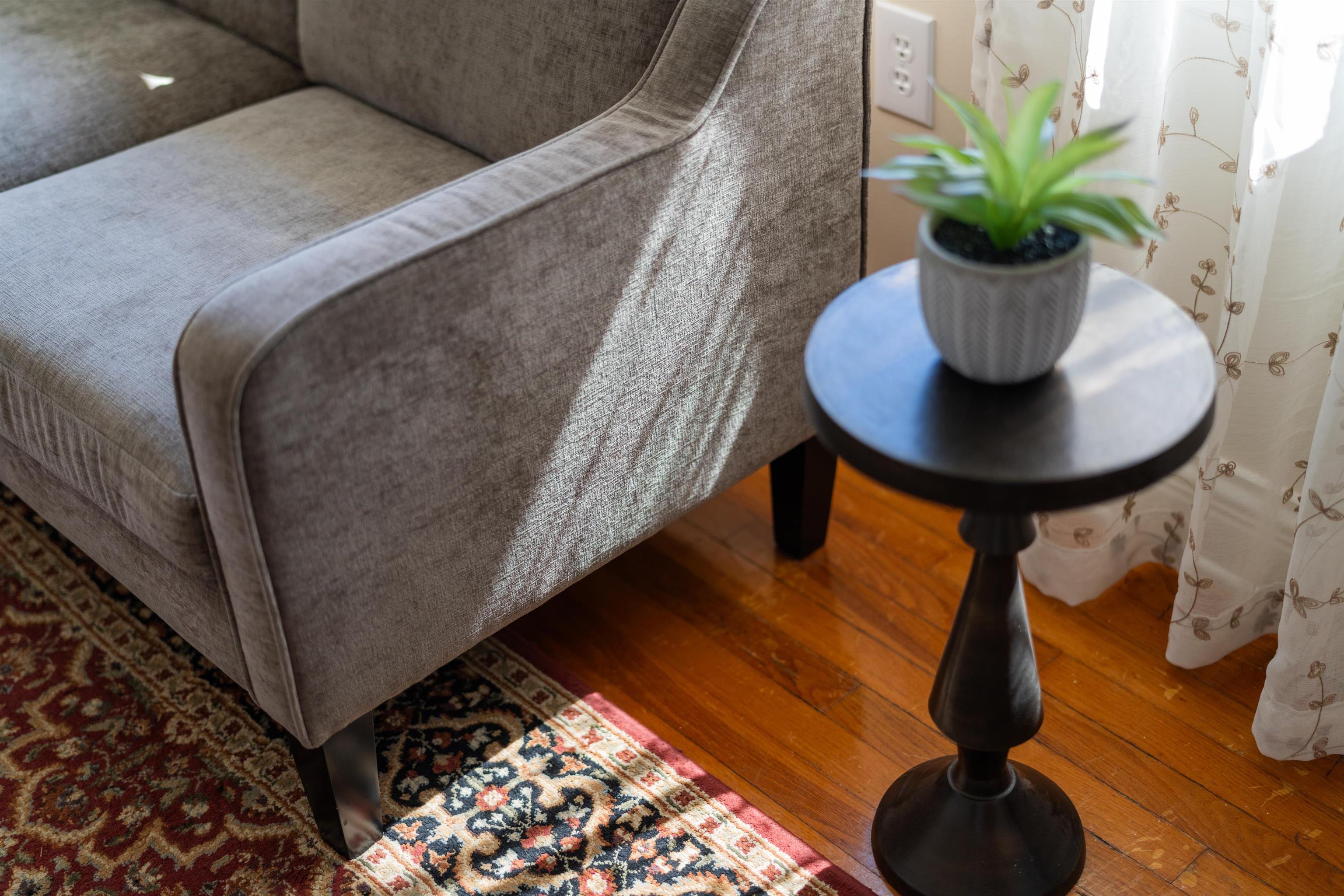 899 Timber Ridge Road Fairfield, VA 24435 - Photo 37 of 65 a vase of flowers sitting on a table