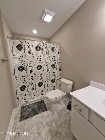 $1,450 | 187 Loren Road, Hubert, NC 28539