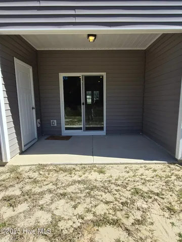 $1,450 | 187 Loren Road, Hubert, NC 28539