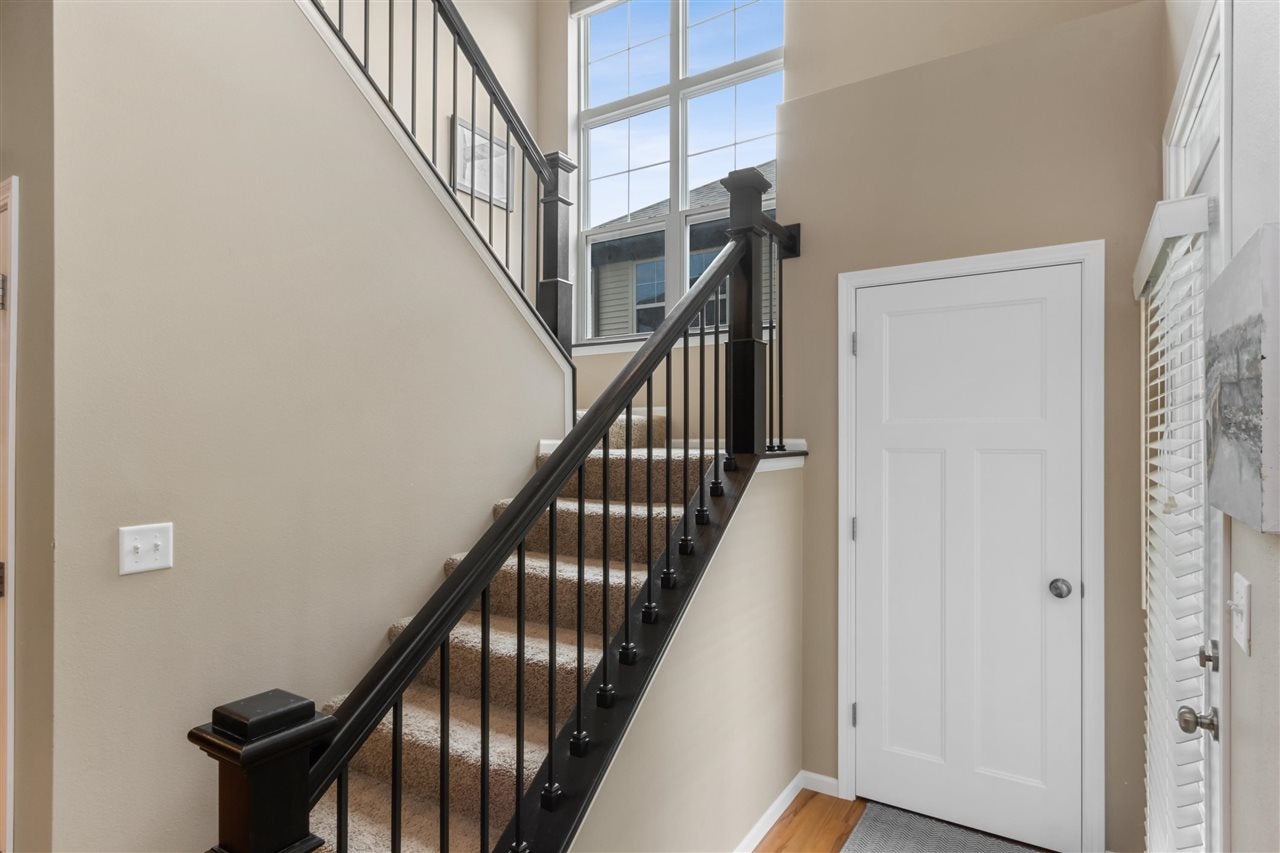 722 Arch Rock Road Iowa City, IA 52245 - Photo 12 of 27 Gallery Image 12