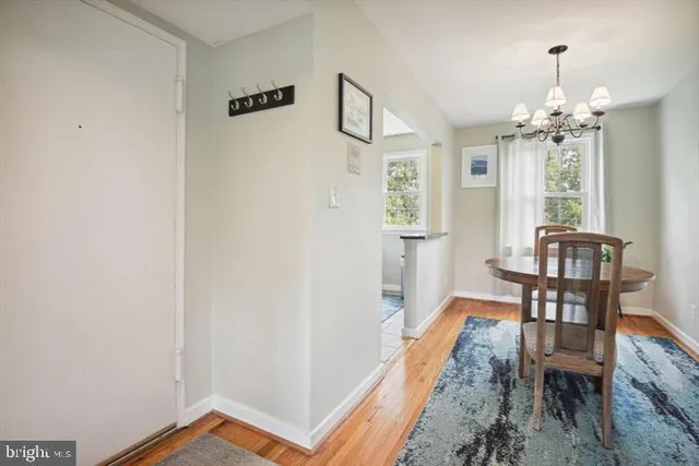 $1,900 | 2202 Washington Avenue, Unit 302, Silver Spring, MD 20910