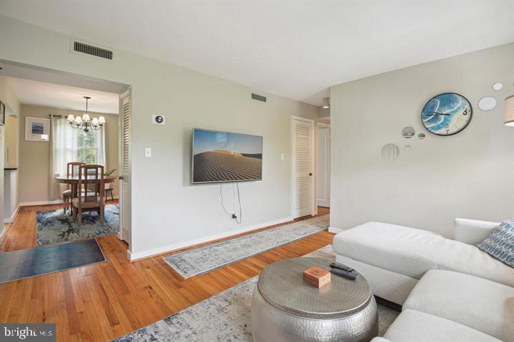 2202 Washington Avenue, Unit 302 Silver Spring, MD 20910 - Photo 8 of 25