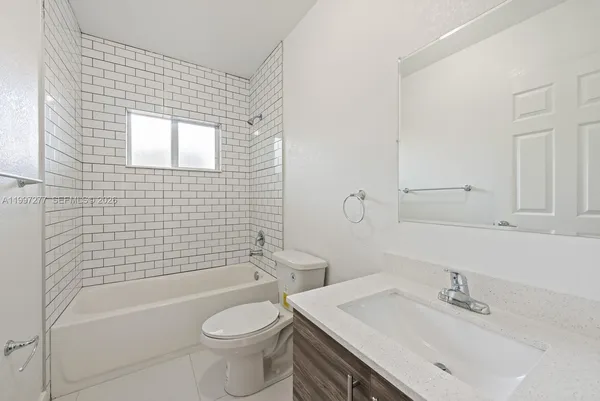 $2,600 | 7940 Northwest 12th Court, Unit B, Miami, FL 33147