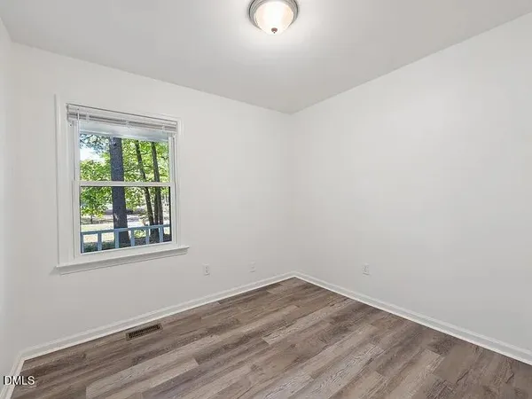 $1,450 | 305 South 13th Street, Lillington, NC 27546