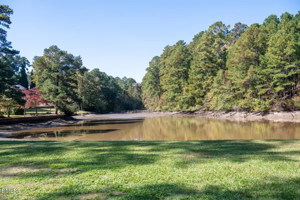 $1,450 | 305 South 13th Street, Lillington, NC 27546