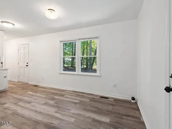 $1,450 | 305 South 13th Street, Lillington, NC 27546