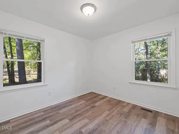 $1,450 | 305 South 13th Street, Lillington, NC 27546