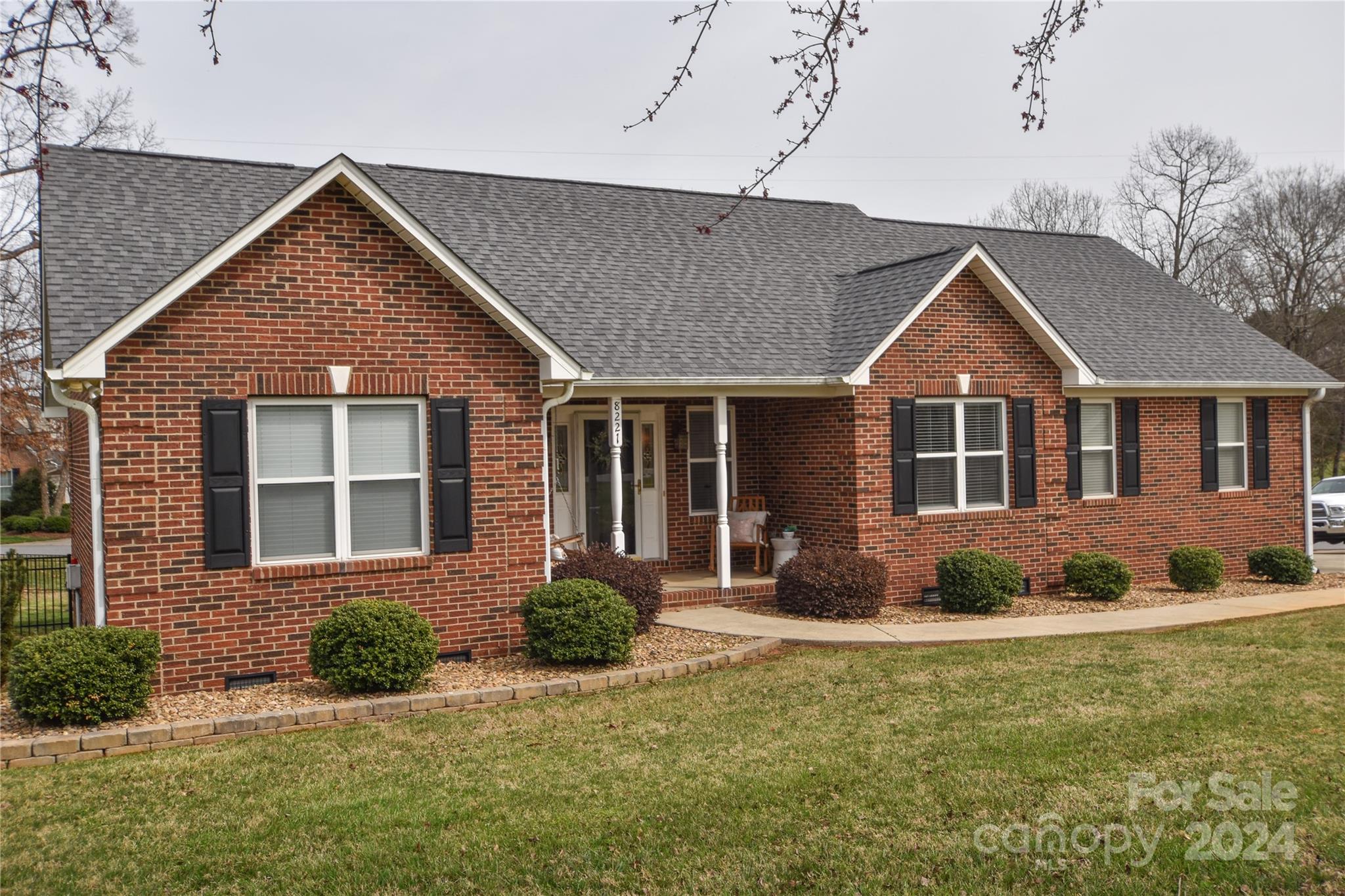 8221 Graham Road Denver, NC 28037 - Photo 2 of 34 Gallery Image 2