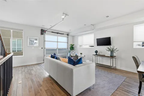 $849,000 | 163 South Harrison Street, Denver, CO 80209
