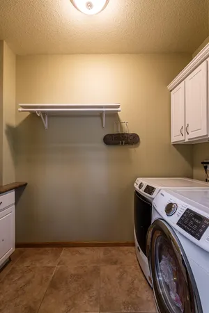 $364,900 | 1319 Harvest Circle, Holmen, WI 54636