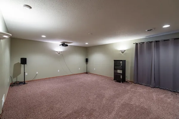 $364,900 | 1319 Harvest Circle, Holmen, WI 54636