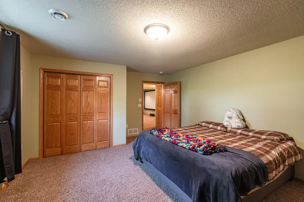 $364,900 | 1319 Harvest Circle, Holmen, WI 54636