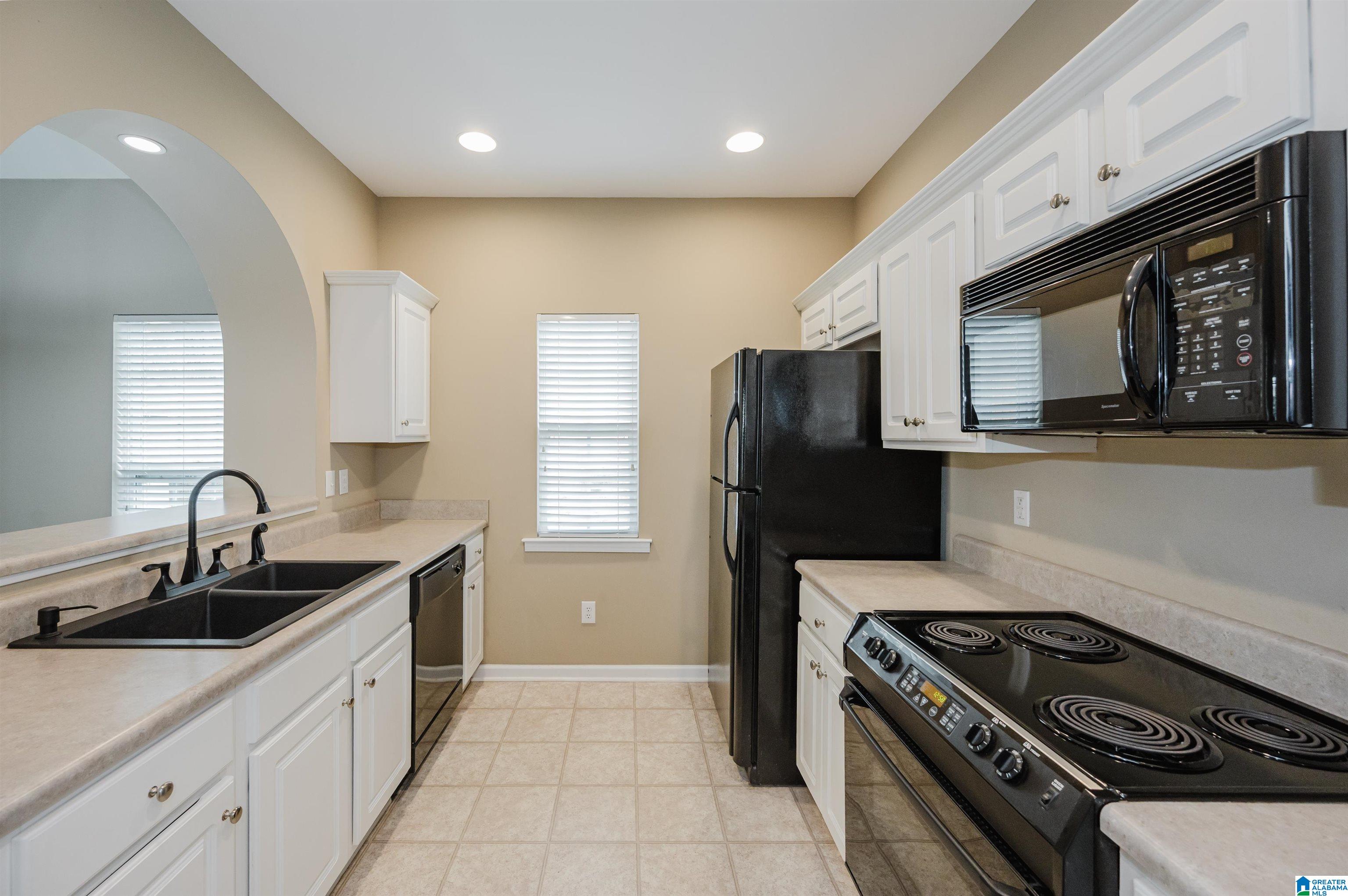 143 Reach Way Birmingham, AL 35242 - Photo 12 of 37