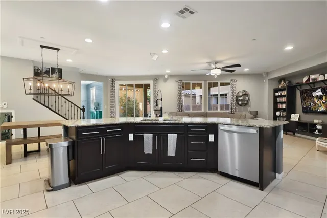 $646,000 | 3221 Mist Effect Avenue, Henderson, NV 89044