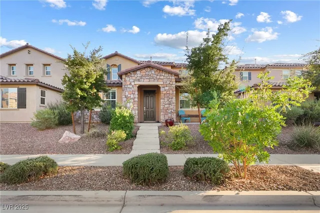 $646,000 | 3221 Mist Effect Avenue, Henderson, NV 89044