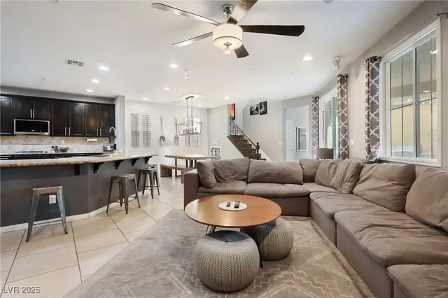 $646,000 | 3221 Mist Effect Avenue, Henderson, NV 89044