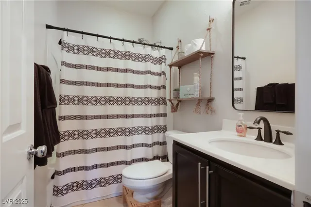 $646,000 | 3221 Mist Effect Avenue, Henderson, NV 89044