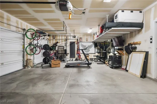 $646,000 | 3221 Mist Effect Avenue, Henderson, NV 89044