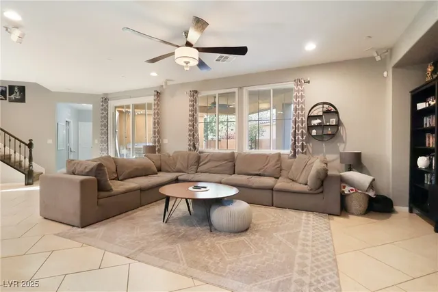 $646,000 | 3221 Mist Effect Avenue, Henderson, NV 89044