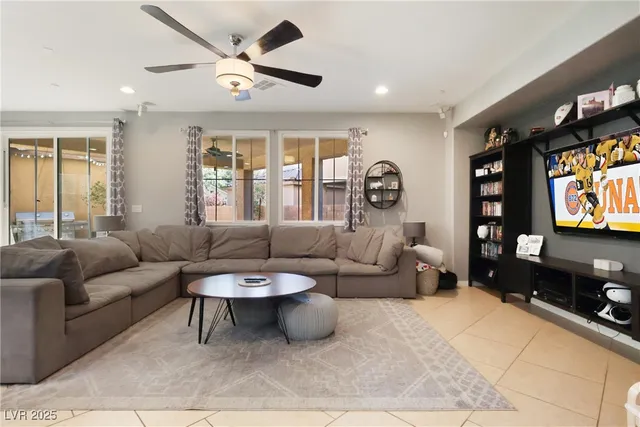 $646,000 | 3221 Mist Effect Avenue, Henderson, NV 89044